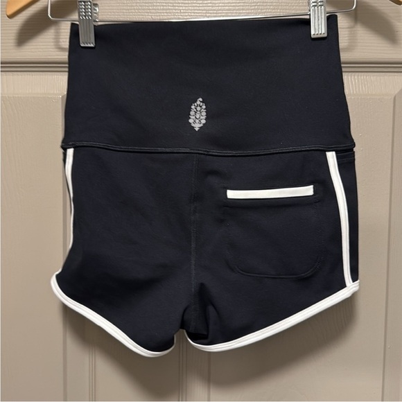 Free people movement island time shorts - Picture 5 of 7